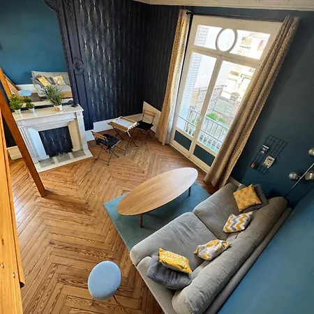 A Avec Mezzanine Apartment Rouen
